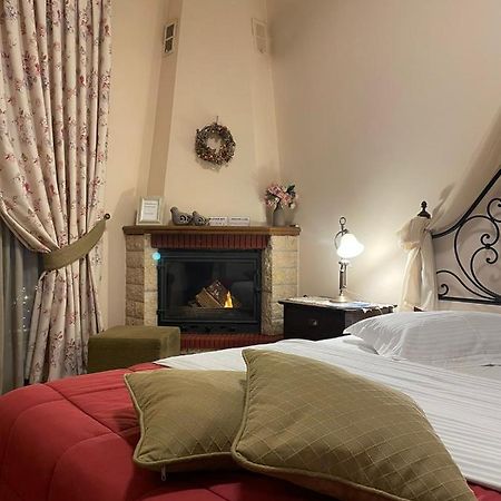 Valentini Guesthouse Karpenisi Ngoại thất bức ảnh