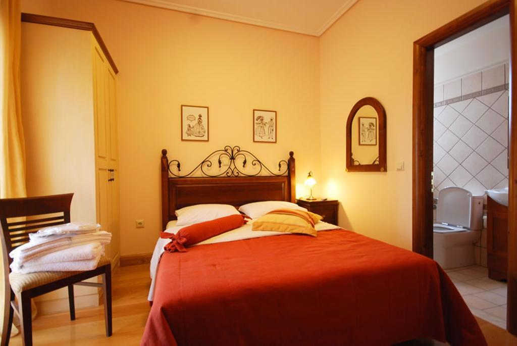 Valentini Guesthouse Karpenisi Phòng bức ảnh